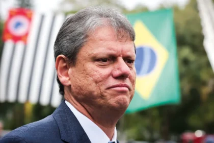 O governador de São Paulo, Tarcísio de Freitas: pesquisas mostram que ele pode ser competitivo contra Lula (Pablo Jacob/Governo do Estado de SP/.)